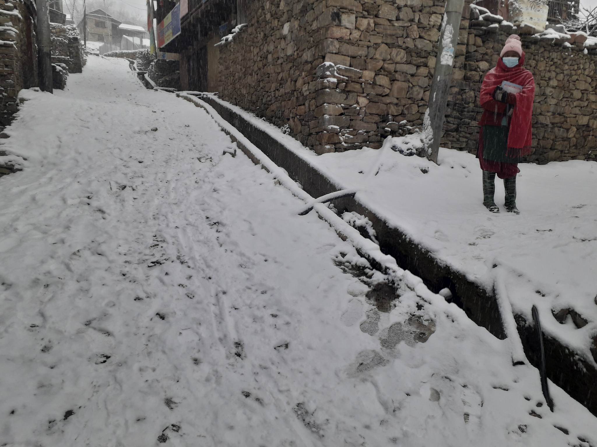 humla snow 31674199897.jpg